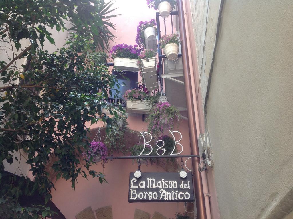 B&B La Maison Del Borgo Antico Бари Екстериор снимка
